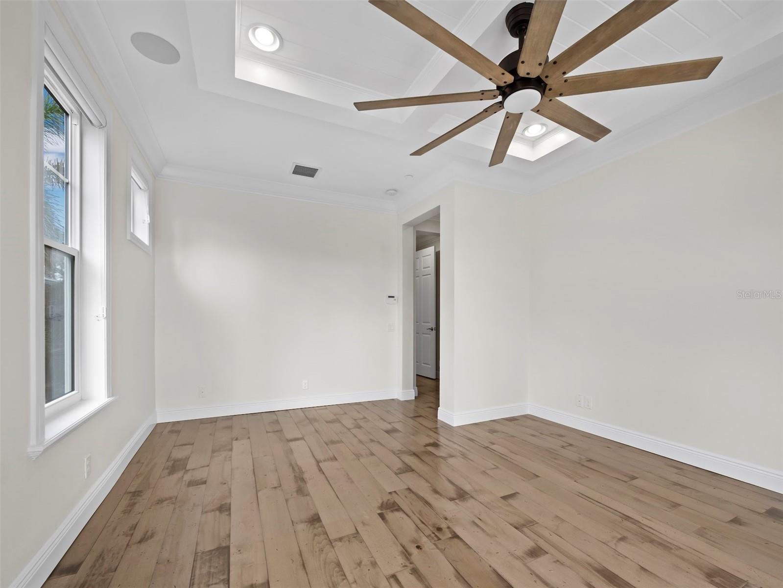 Image 9 of 70 For 333 Firehouse Court