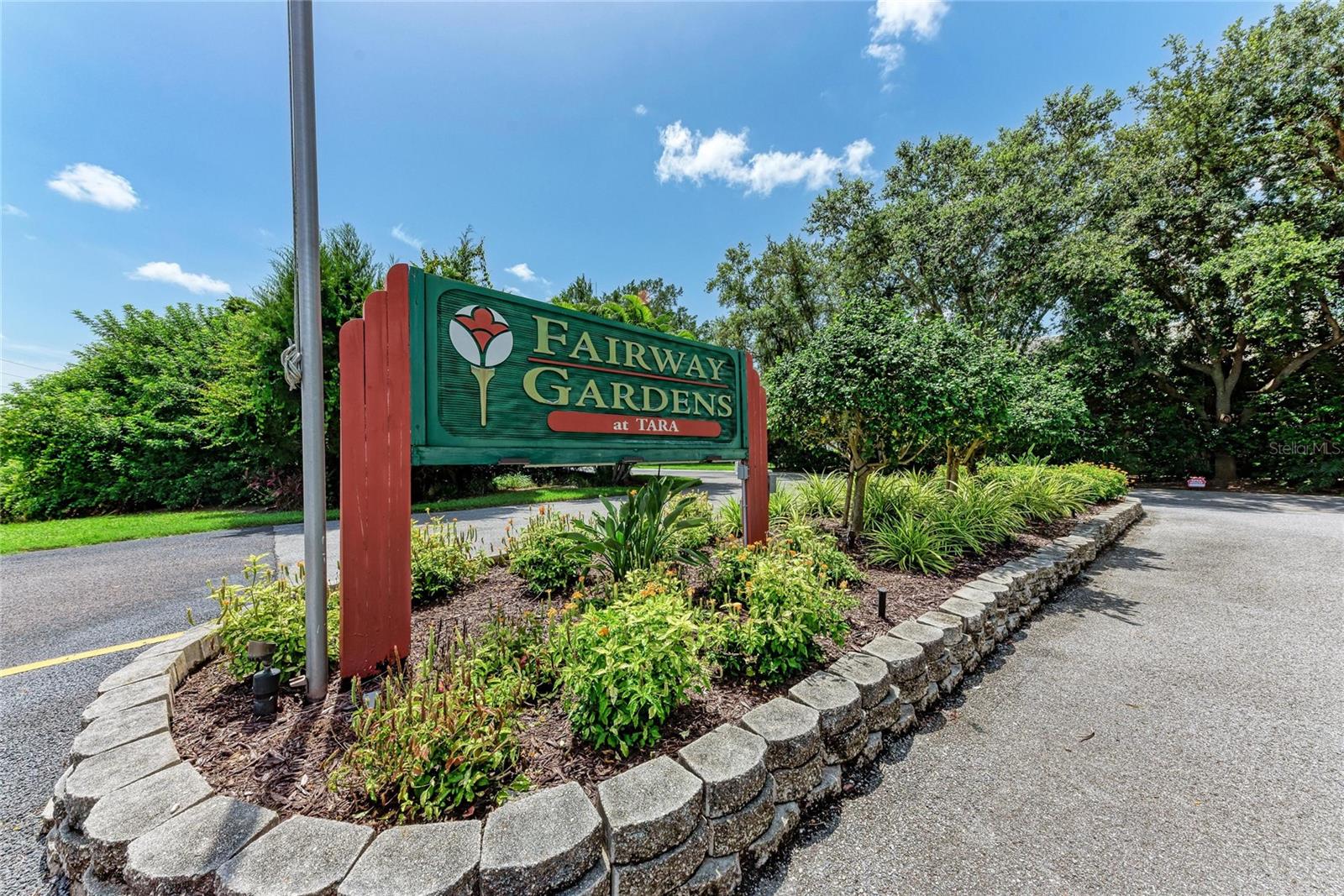 Image 37 of 57 For 6817 Fairview Terrace 24-101