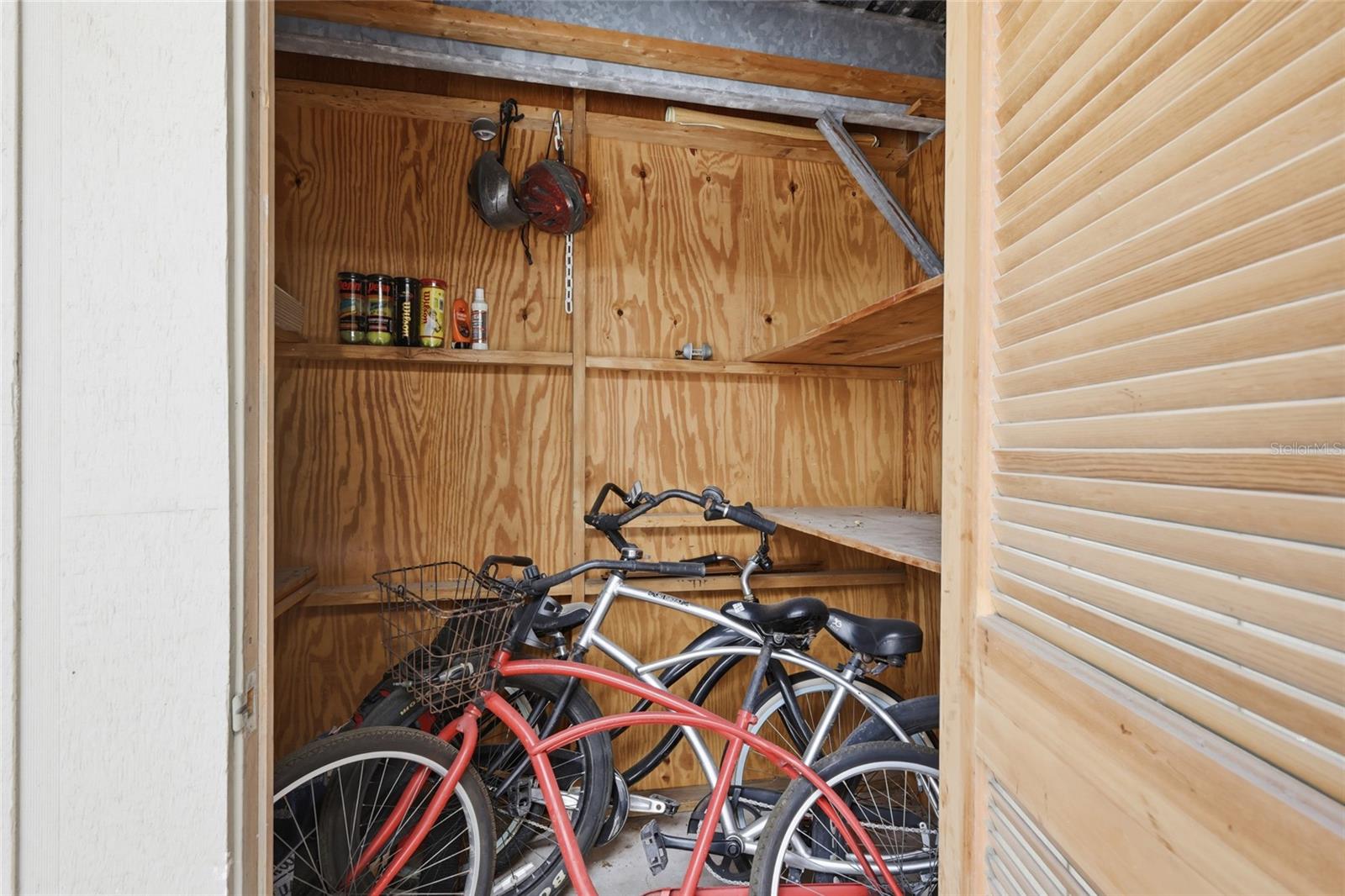 Image 27 of 37 For 6300 Flotilla Drive 72