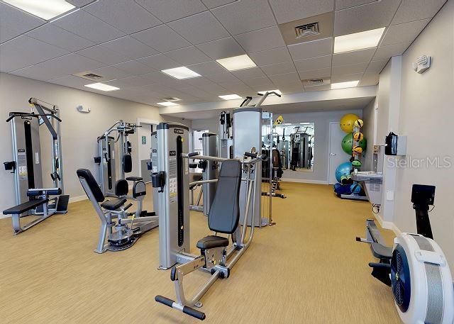 Image 27 of 39 For 5962 Midnight Pass Road 129