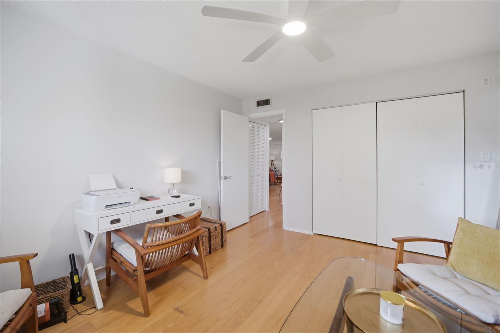 Image 19 of 49 For 1600 1st Avenue W 102a