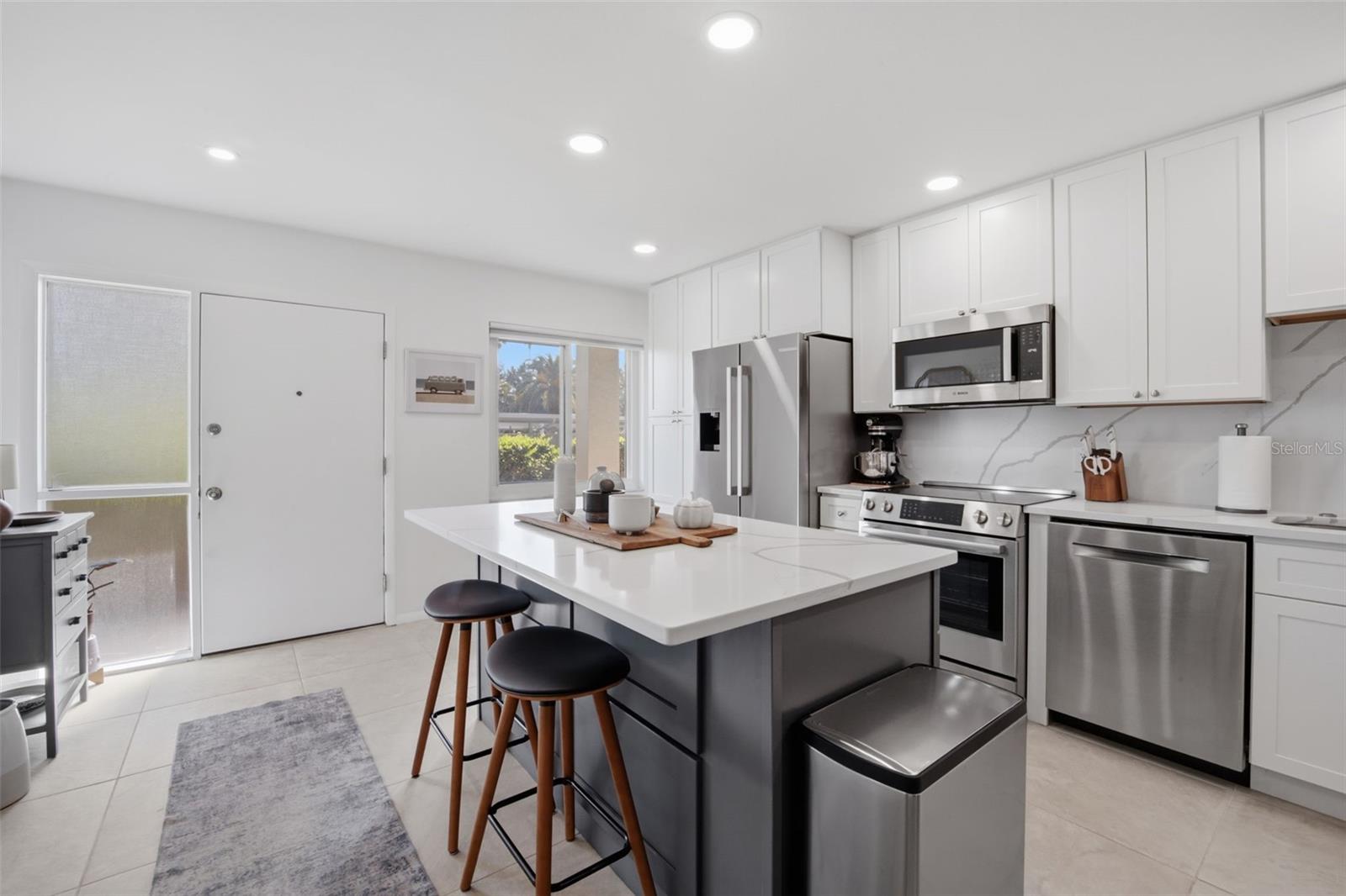 Image 8 of 49 For 1600 1st Avenue W 102a