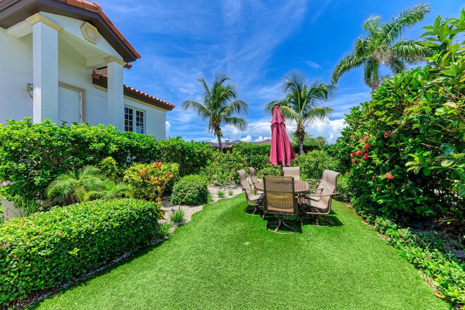 Image 18 of 79 For 550 Yardarm Lane