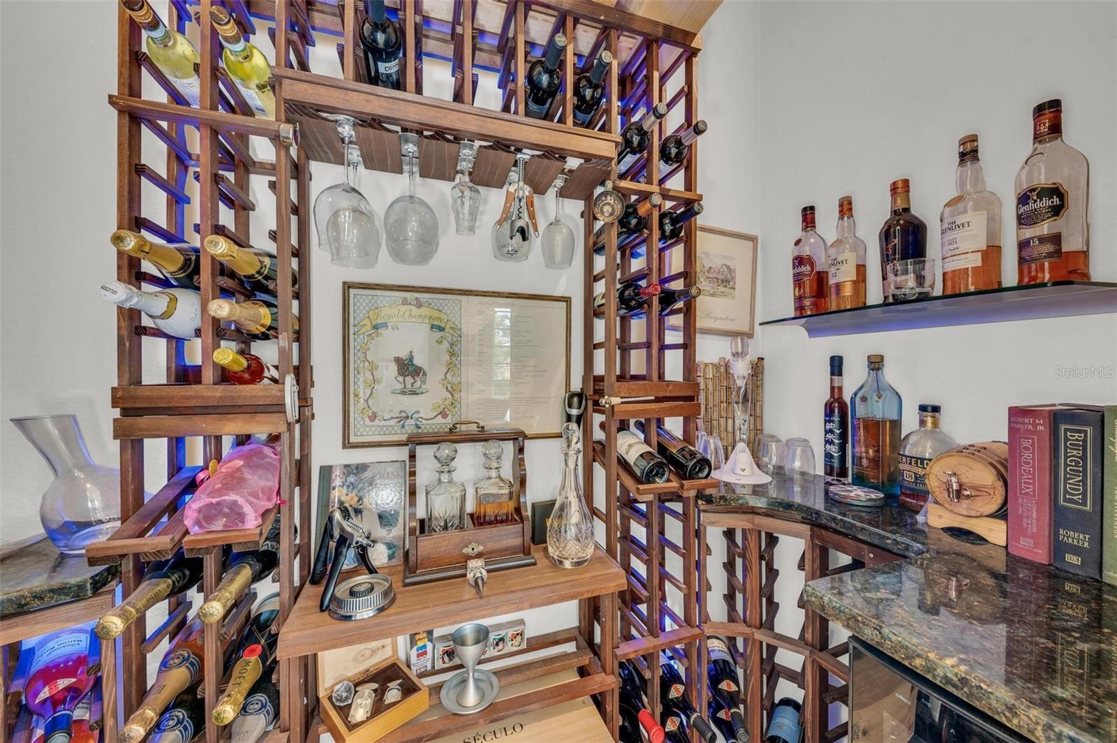 Image 33 of 79 For 550 Yardarm Lane