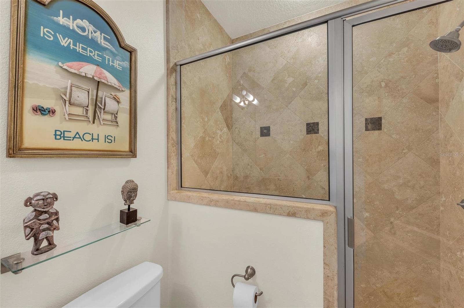 Image 44 of 79 For 550 Yardarm Lane