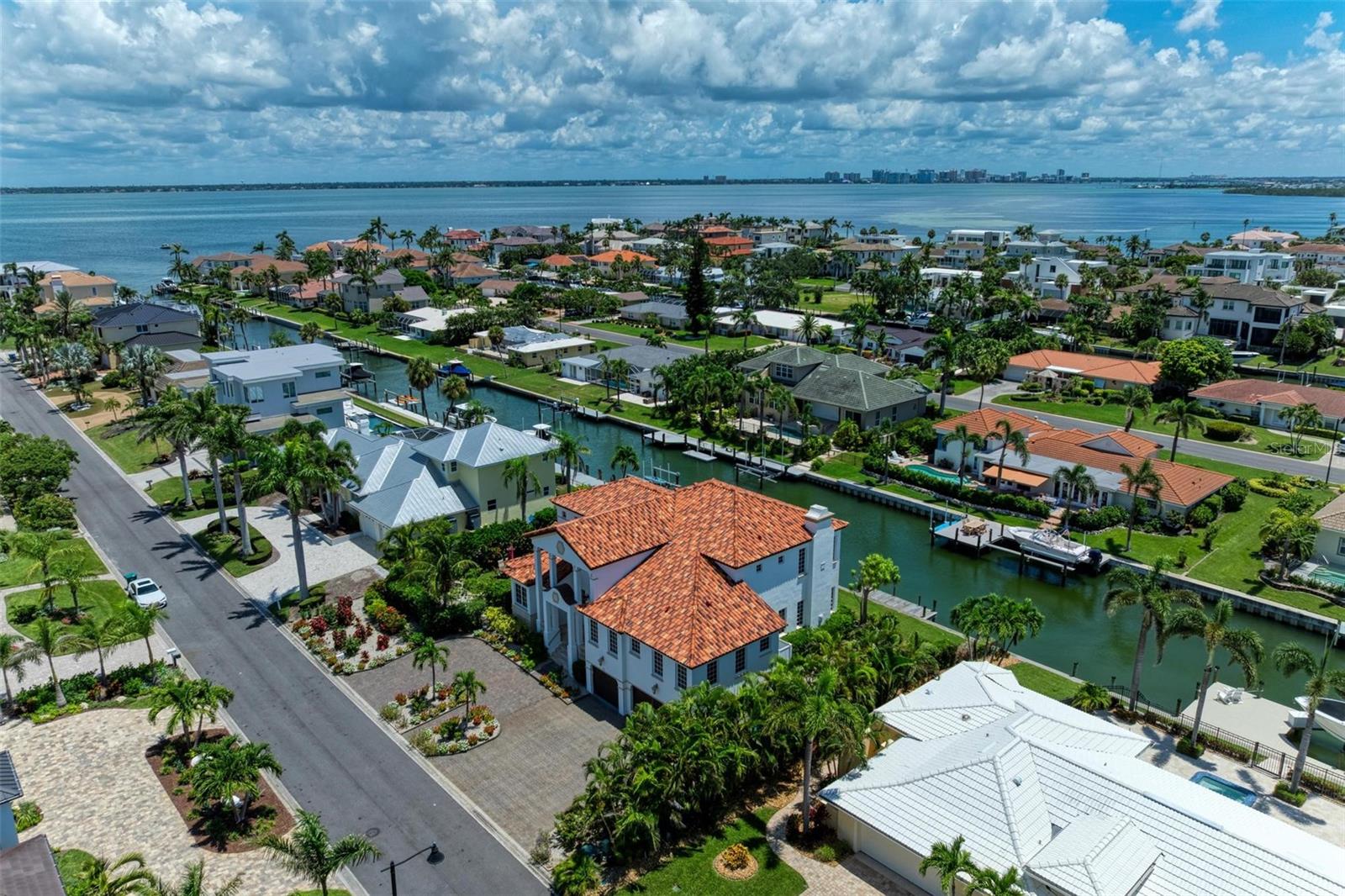 Image 66 of 79 For 550 Yardarm Lane