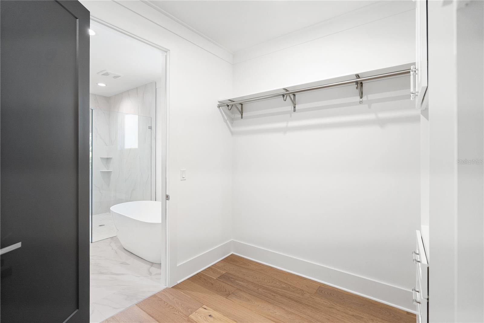 Image 34 of 81 For 2355 Bahia Vista Street