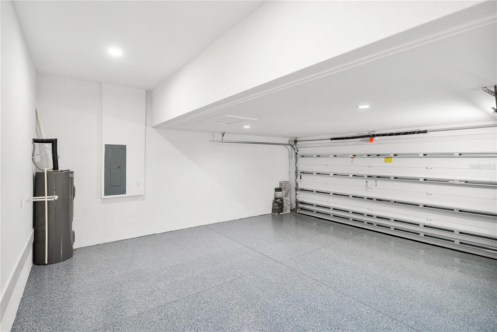 Image 36 of 81 For 2355 Bahia Vista Street