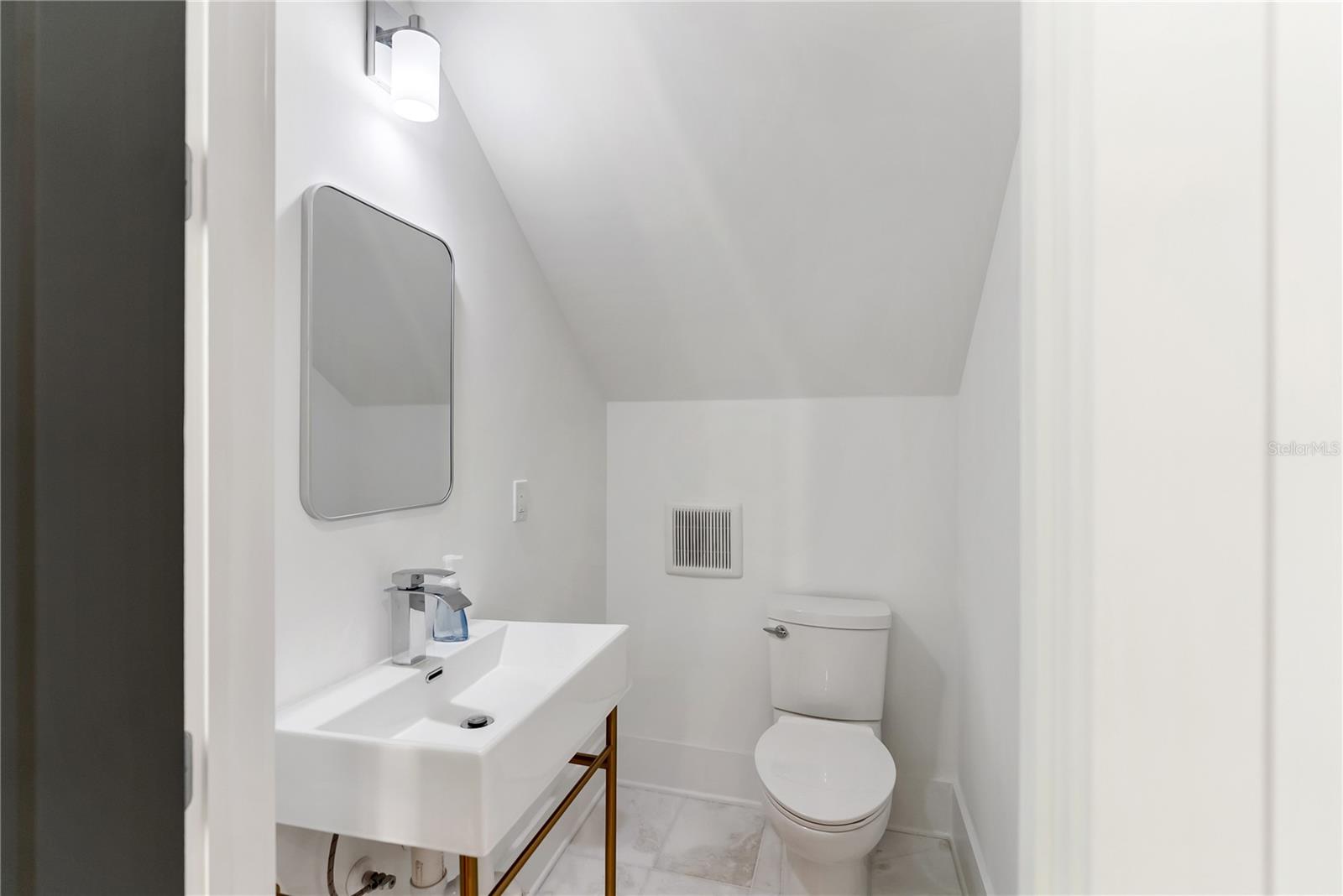 Image 59 of 81 For 2355 Bahia Vista Street