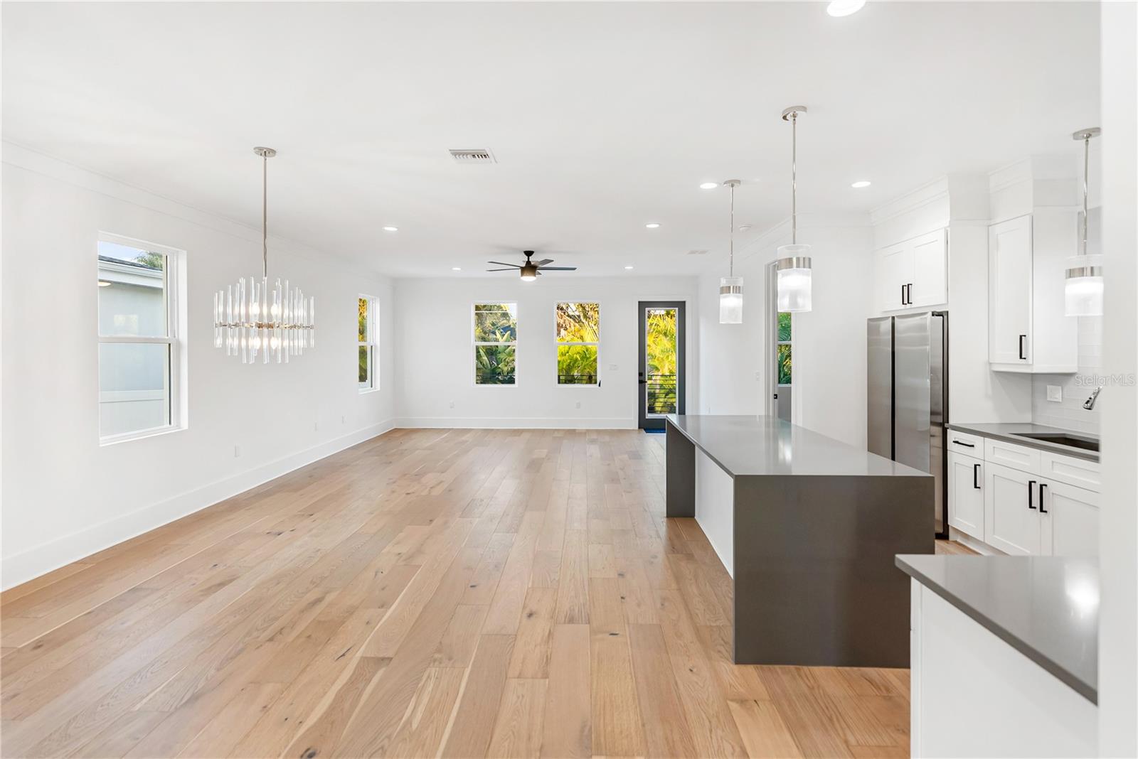 Image 67 of 81 For 2355 Bahia Vista Street