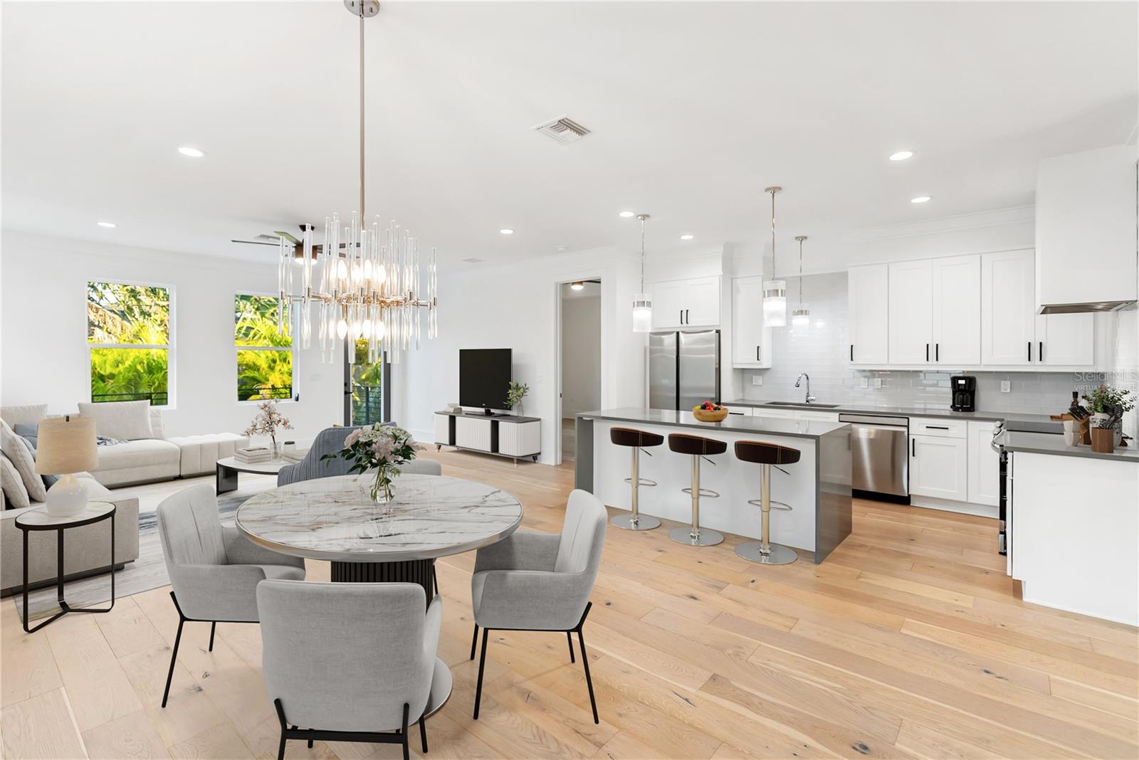 Image 68 of 81 For 2355 Bahia Vista Street