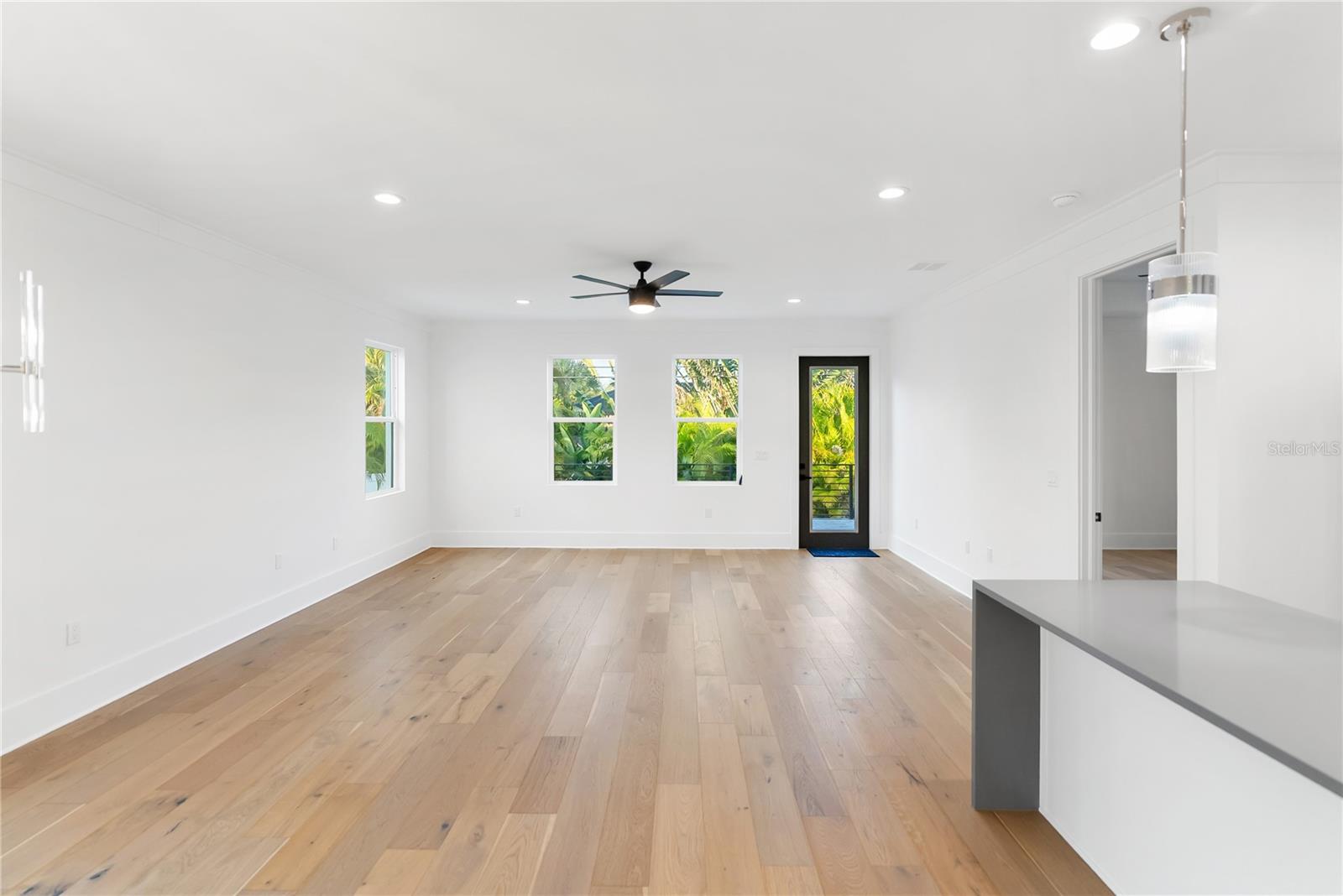 Image 73 of 81 For 2355 Bahia Vista Street