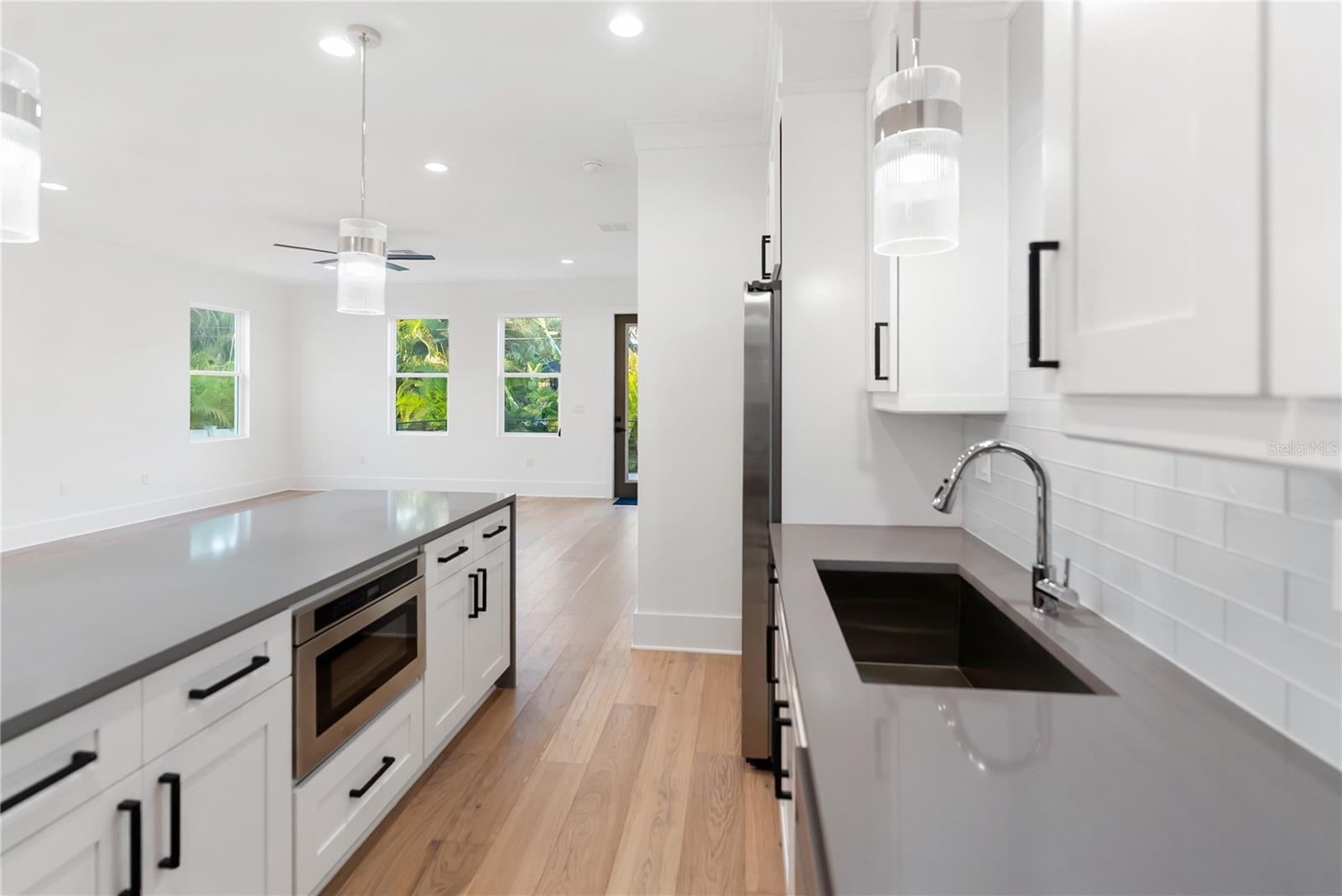 Image 75 of 81 For 2355 Bahia Vista Street