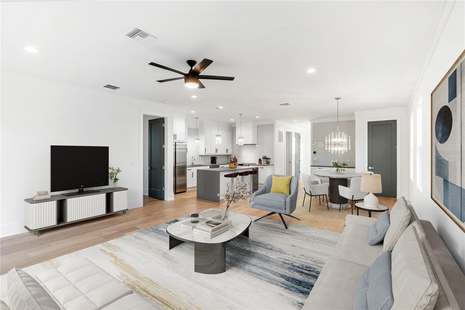 Image 8 of 81 For 2355 Bahia Vista Street