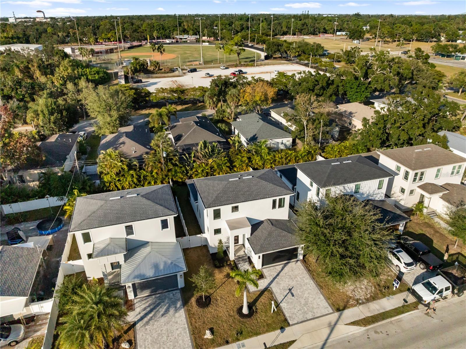 Image 9 of 81 For 2355 Bahia Vista Street