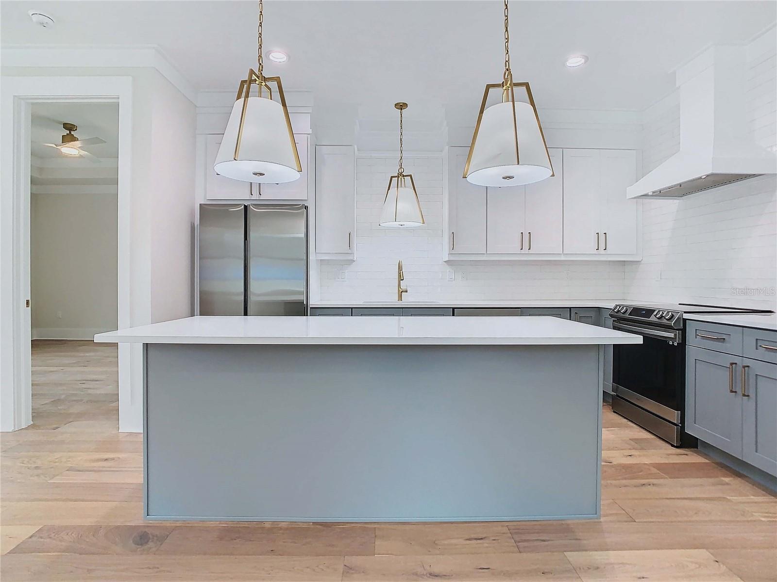 Image 18 of 73 For 2345 Bahia Vista Street