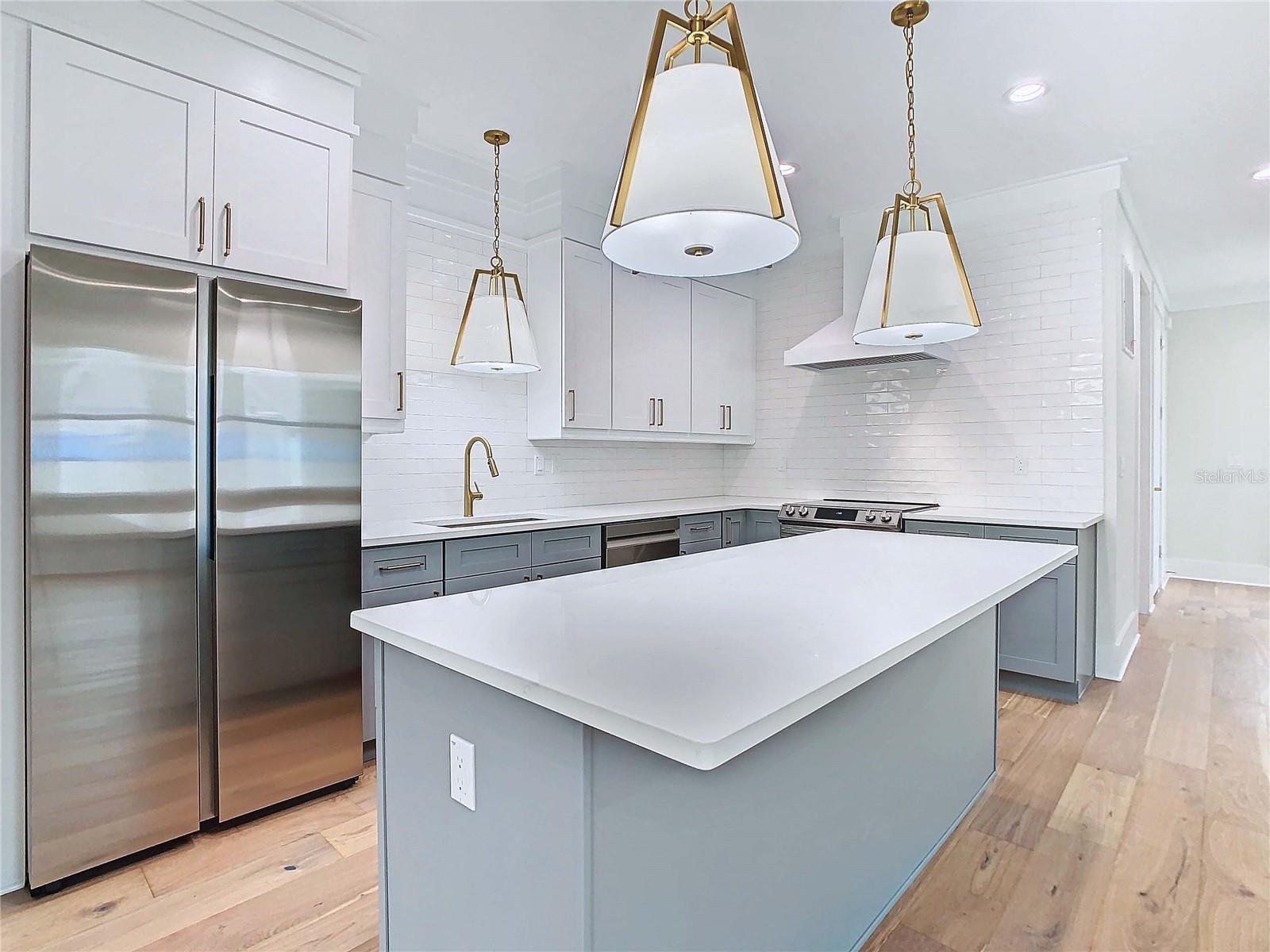 Image 22 of 73 For 2345 Bahia Vista Street