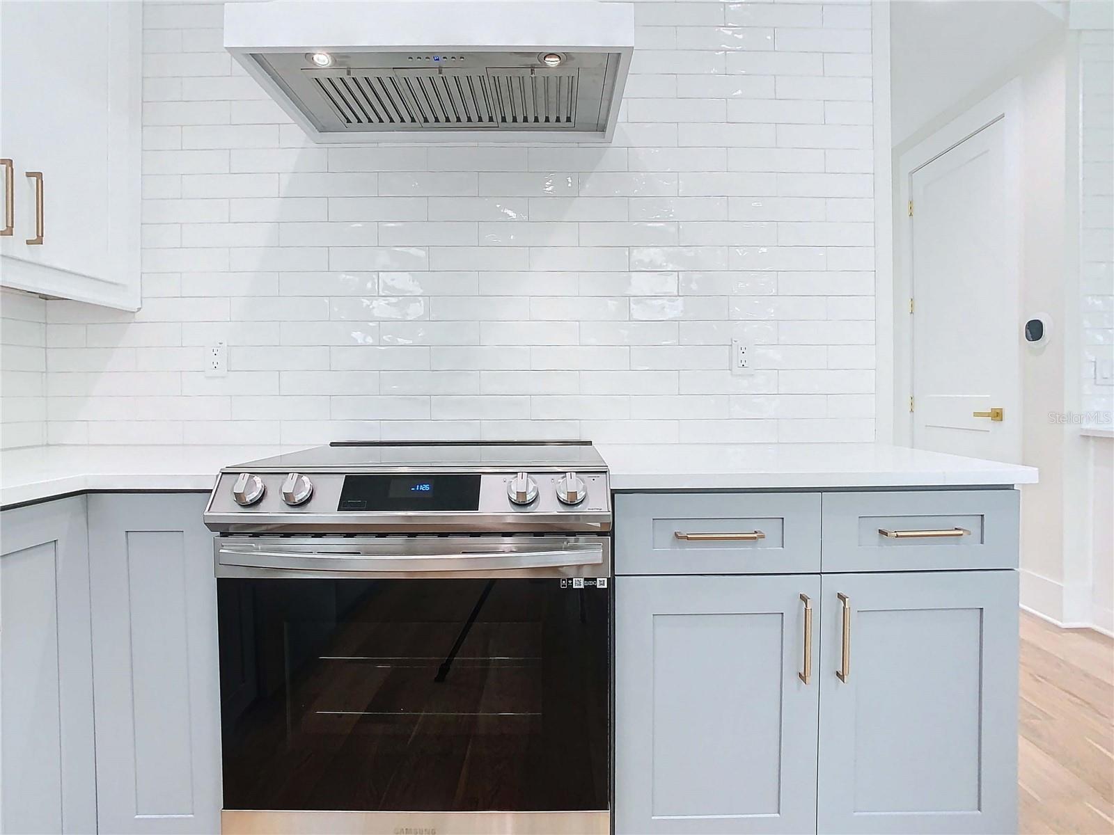 Image 25 of 73 For 2345 Bahia Vista Street