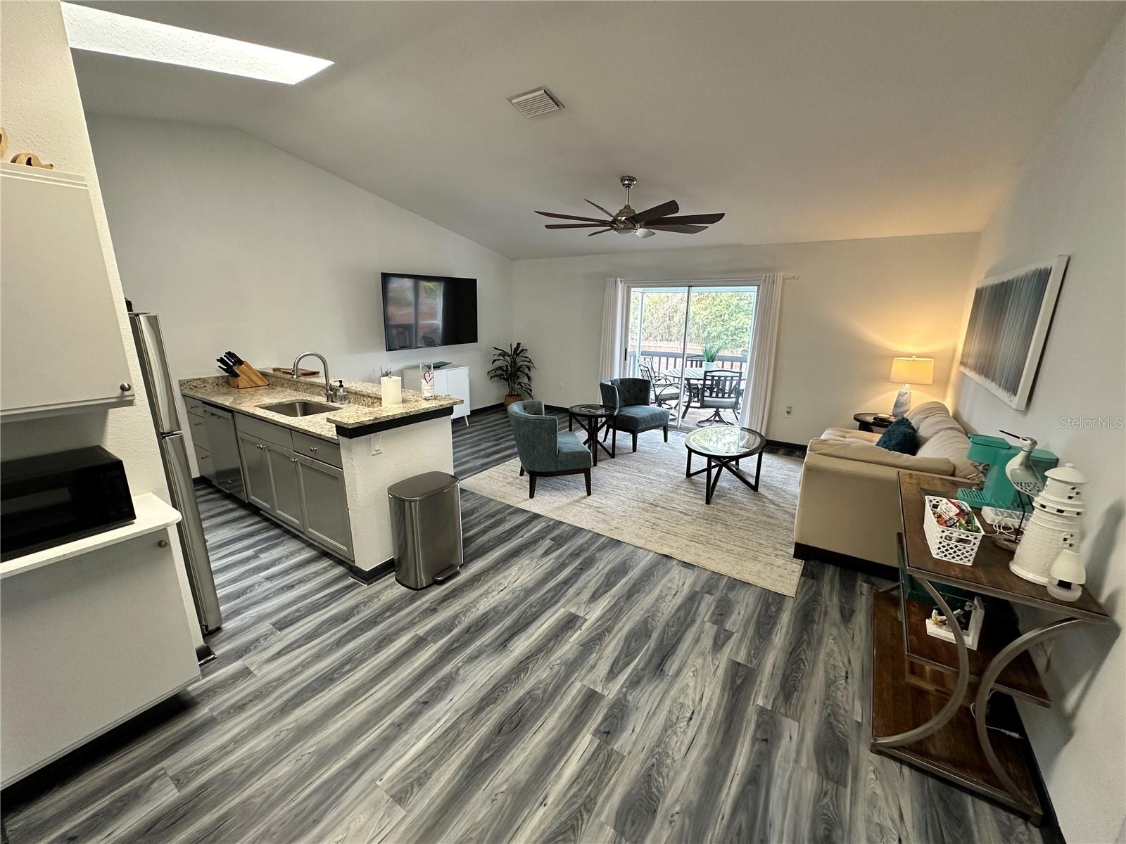 Image 3 of 26 For 4536 86th Street W