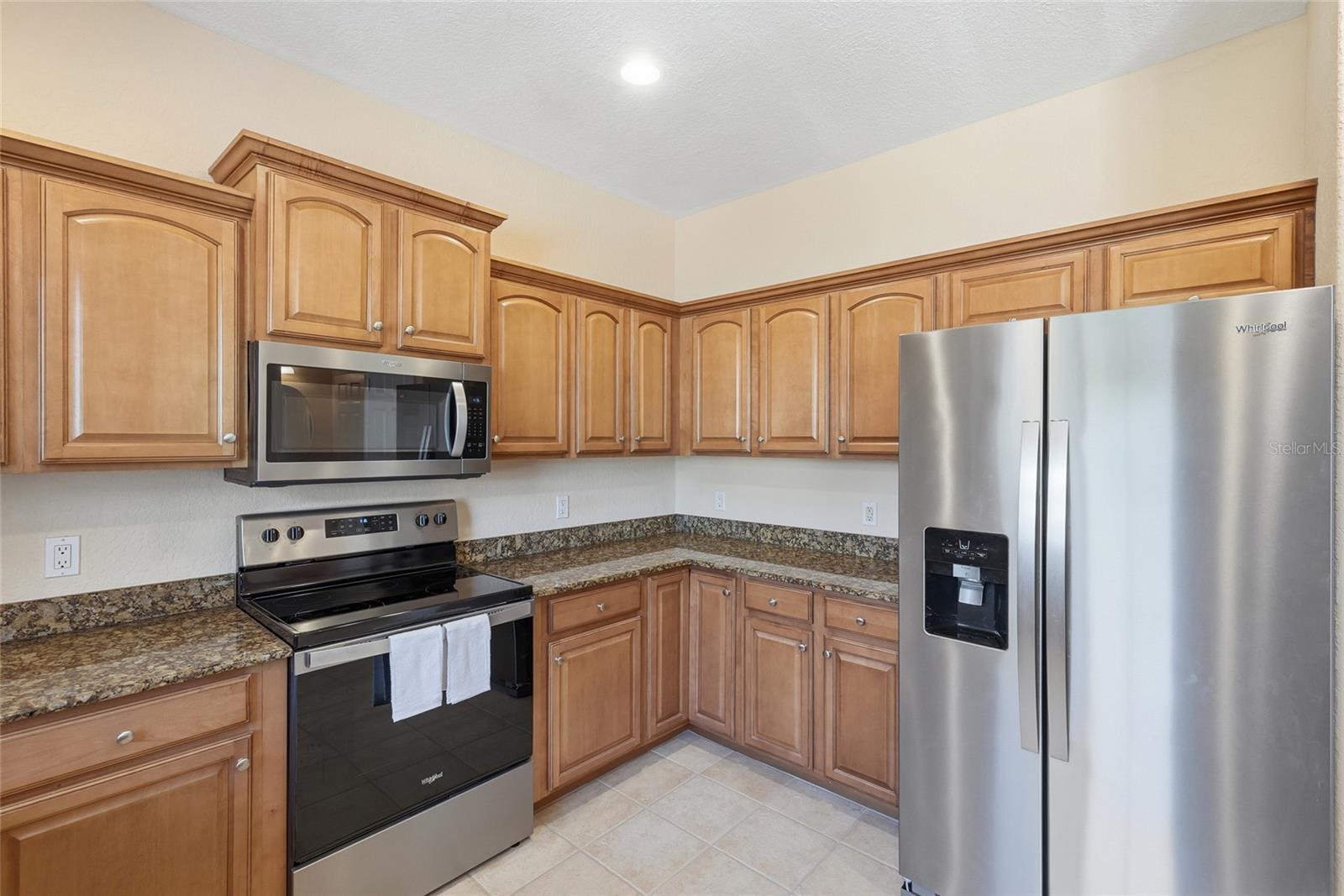 Image 21 of 58 For 1015 34th Drive W