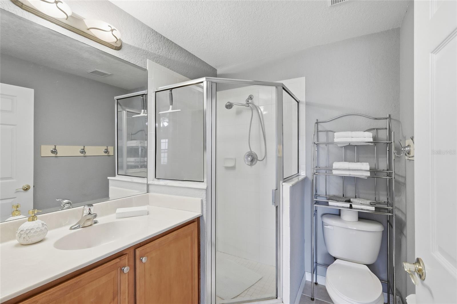 Image 29 of 58 For 1015 34th Drive W