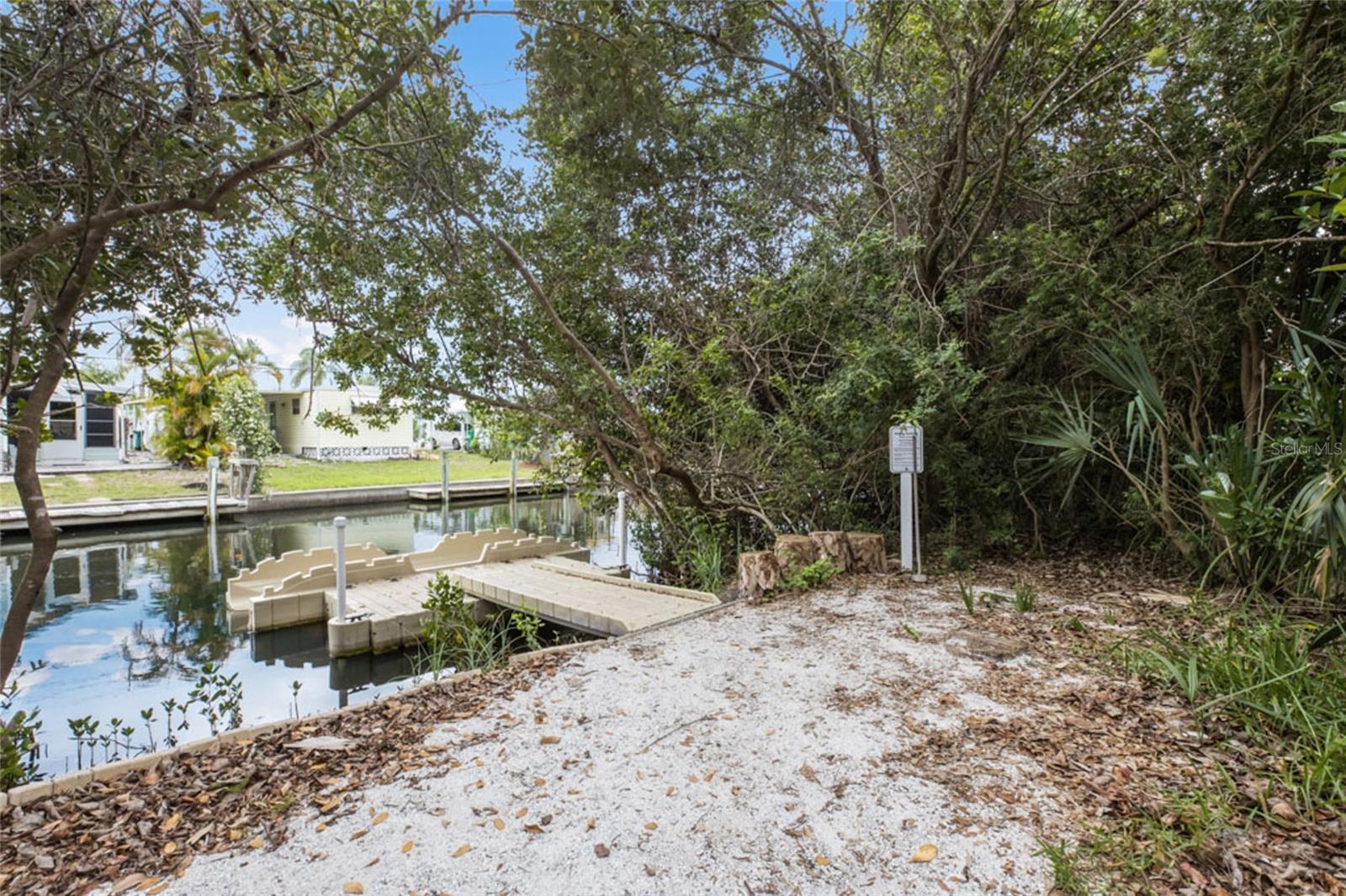 Image 37 of 58 For 1015 34th Drive W