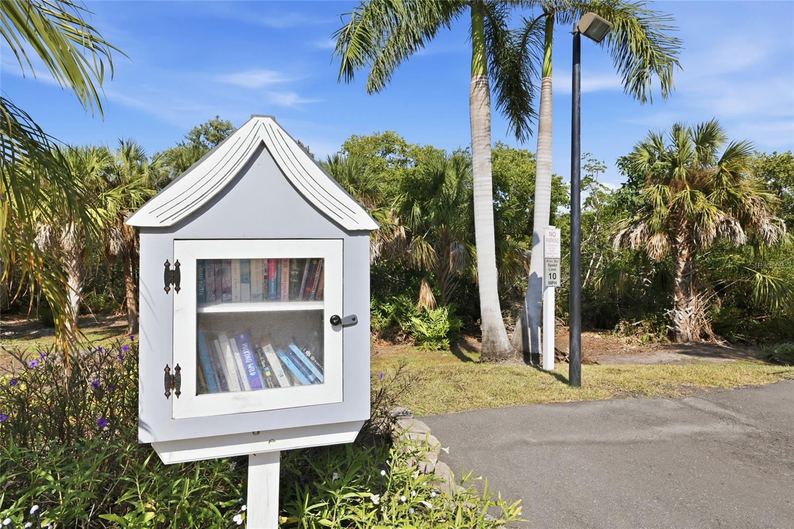 Image 49 of 58 For 1015 34th Drive W