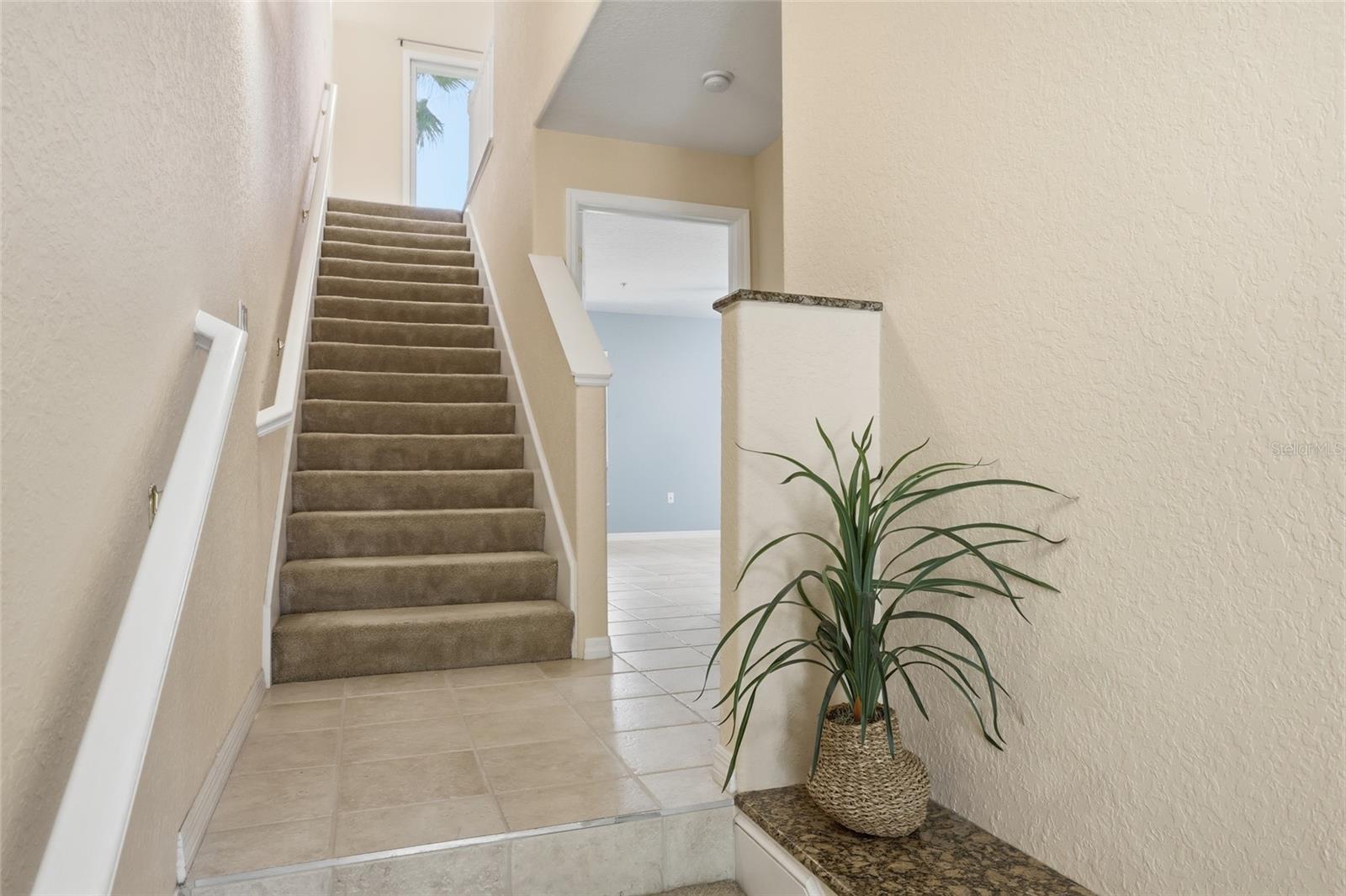 Image 7 of 58 For 1015 34th Drive W