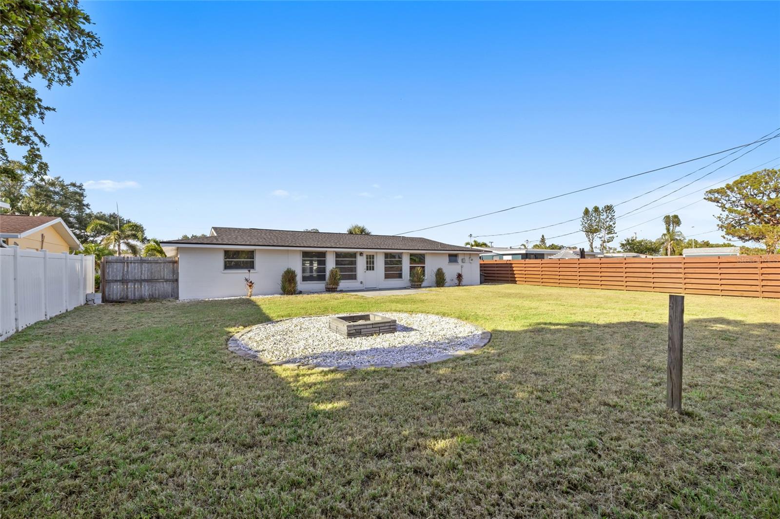 Image 25 of 31 For 2430 Post Road