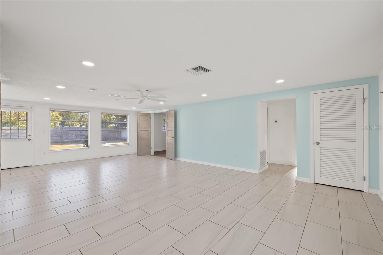 Image 8 of 31 For 2430 Post Road