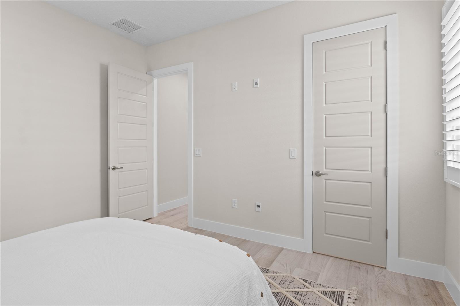 Image 33 of 50 For 5910 Red Mangrove Lane