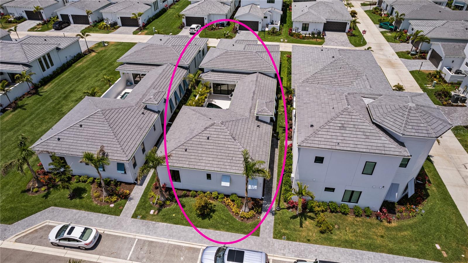 Image 5 of 50 For 5910 Red Mangrove Lane