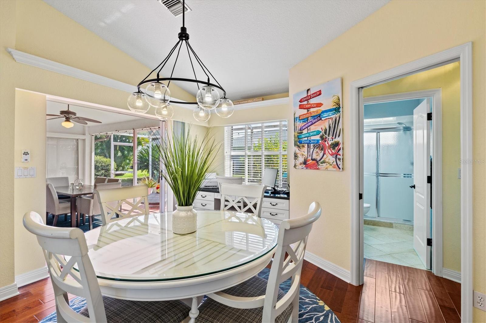 Image 22 of 72 For 439 Lake Of The Woods Drive