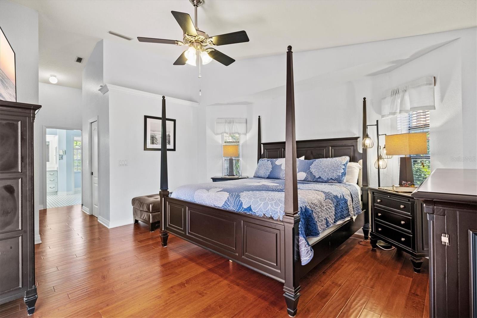 Image 28 of 72 For 439 Lake Of The Woods Drive