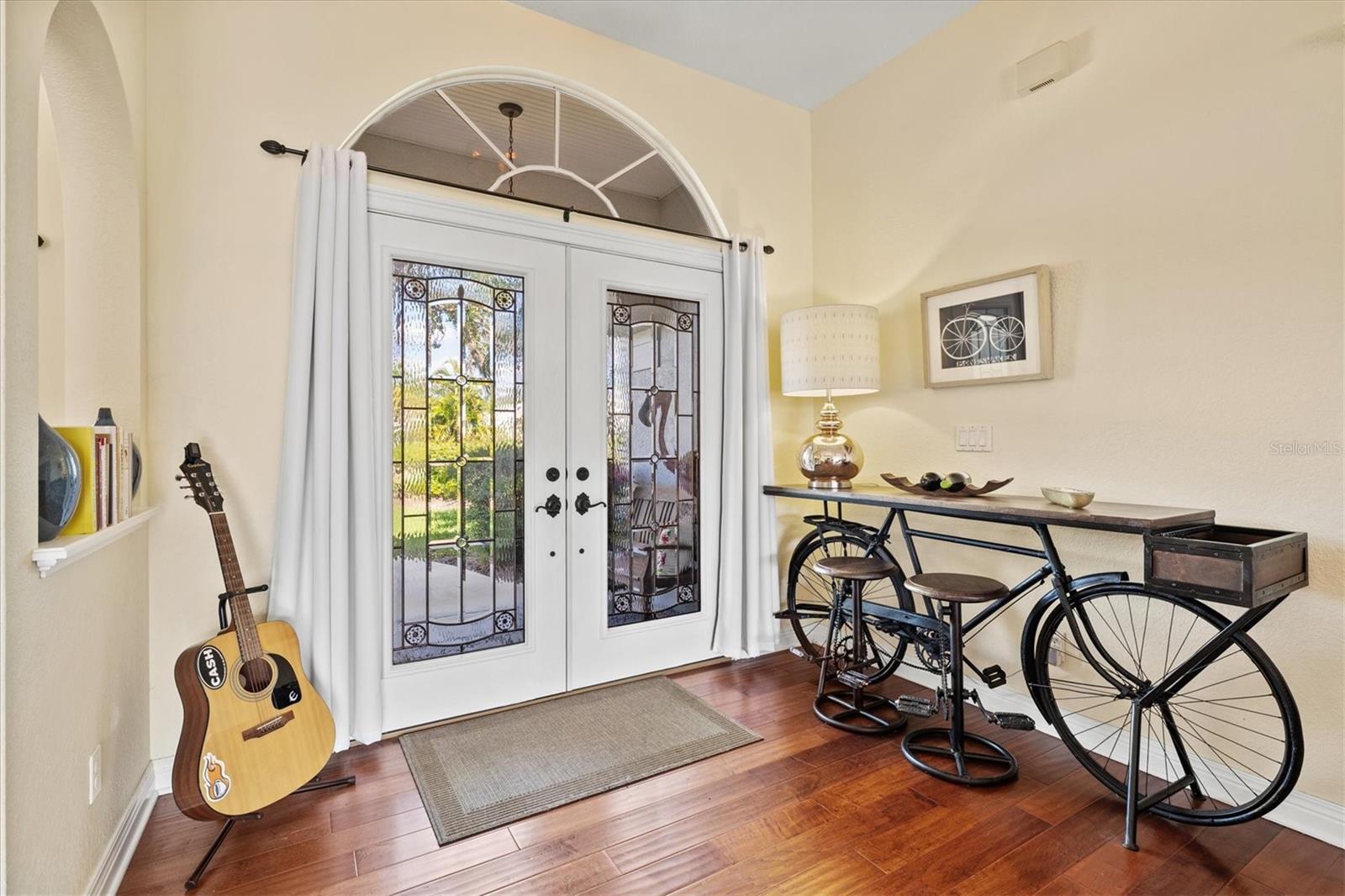 Image 9 of 72 For 439 Lake Of The Woods Drive