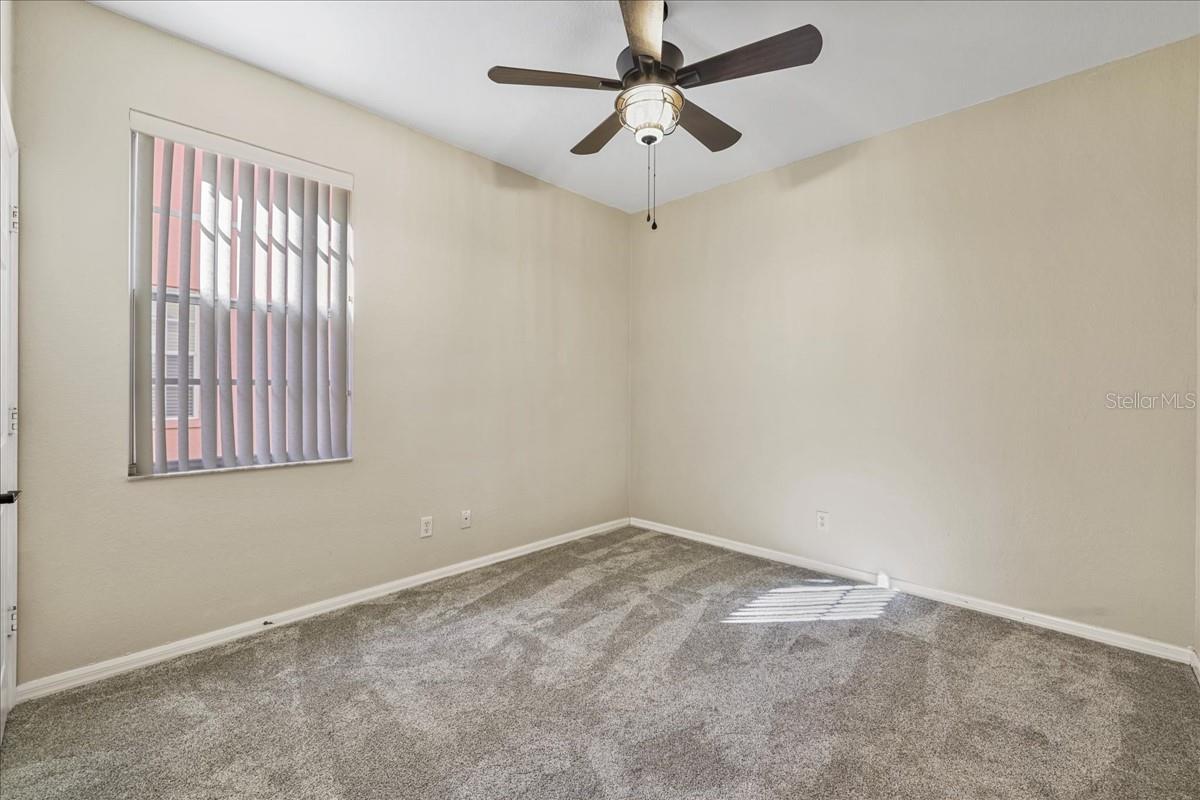 Image 14 of 43 For 2002 Bal Harbor Boulevard 912