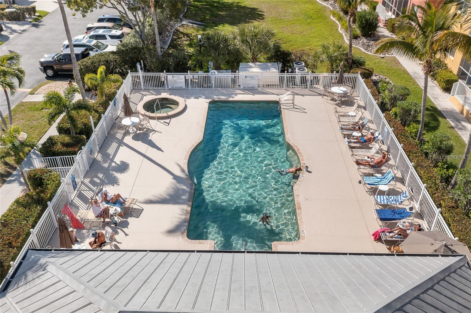 Image 36 of 43 For 2002 Bal Harbor Boulevard 912