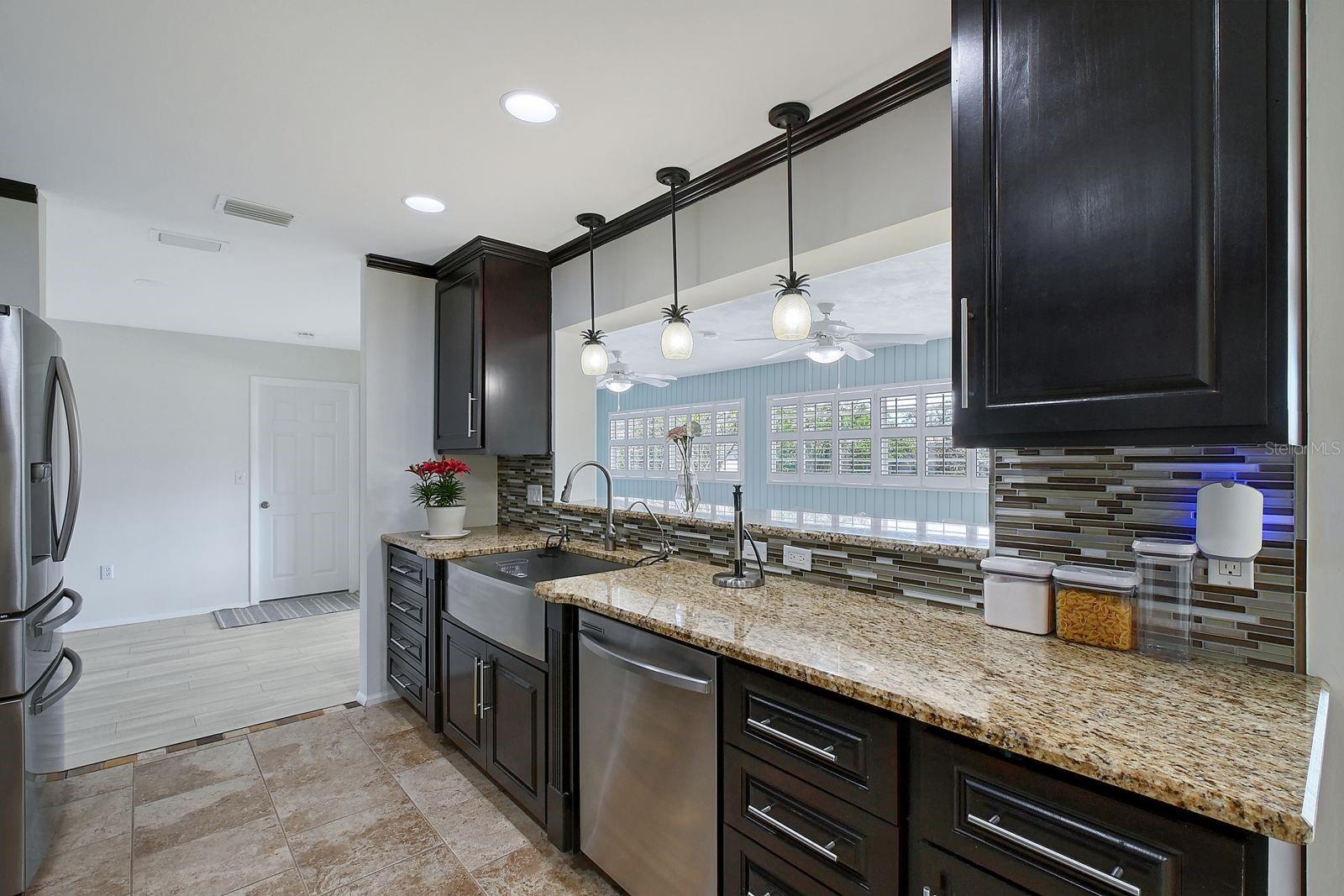 Image 13 of 49 For 2434 Carlisle Place