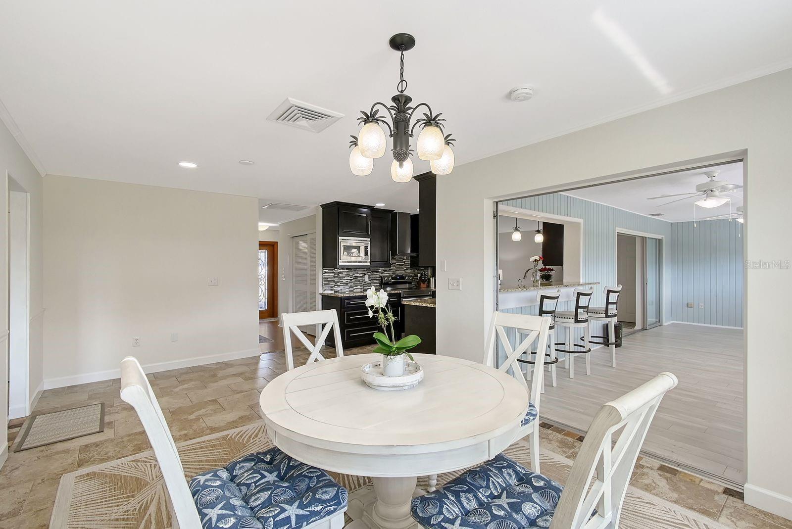 Image 17 of 49 For 2434 Carlisle Place