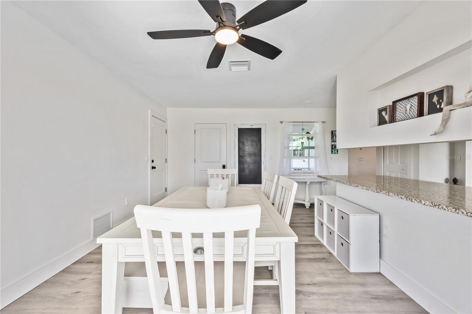 Image 11 of 65 For 168 Caddy Road