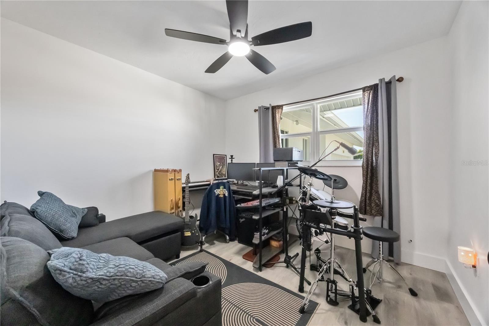 Image 24 of 65 For 168 Caddy Road