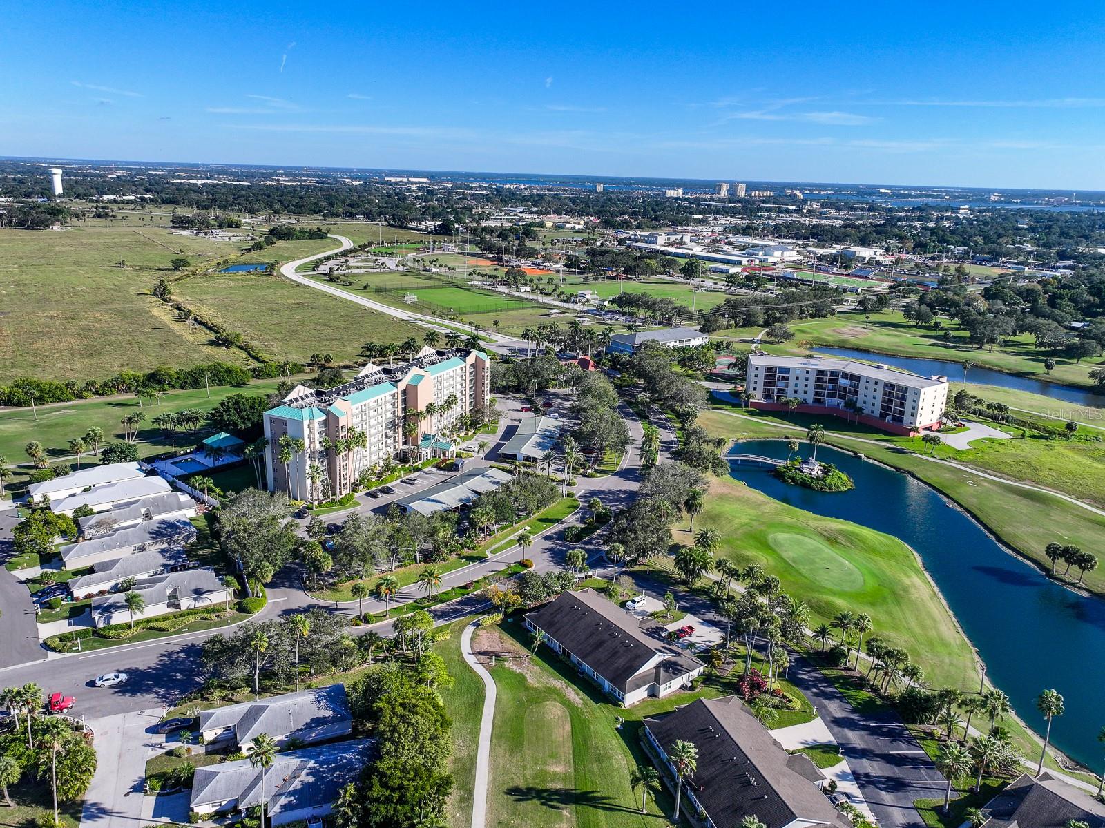 Image 37 of 41 For 2320 Terra Ceia Bay Boulevard 811