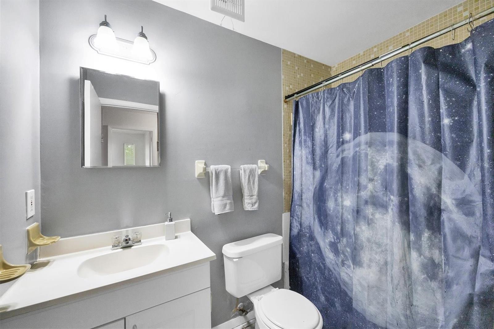 Image 12 of 18 For 8301 Pelican Road