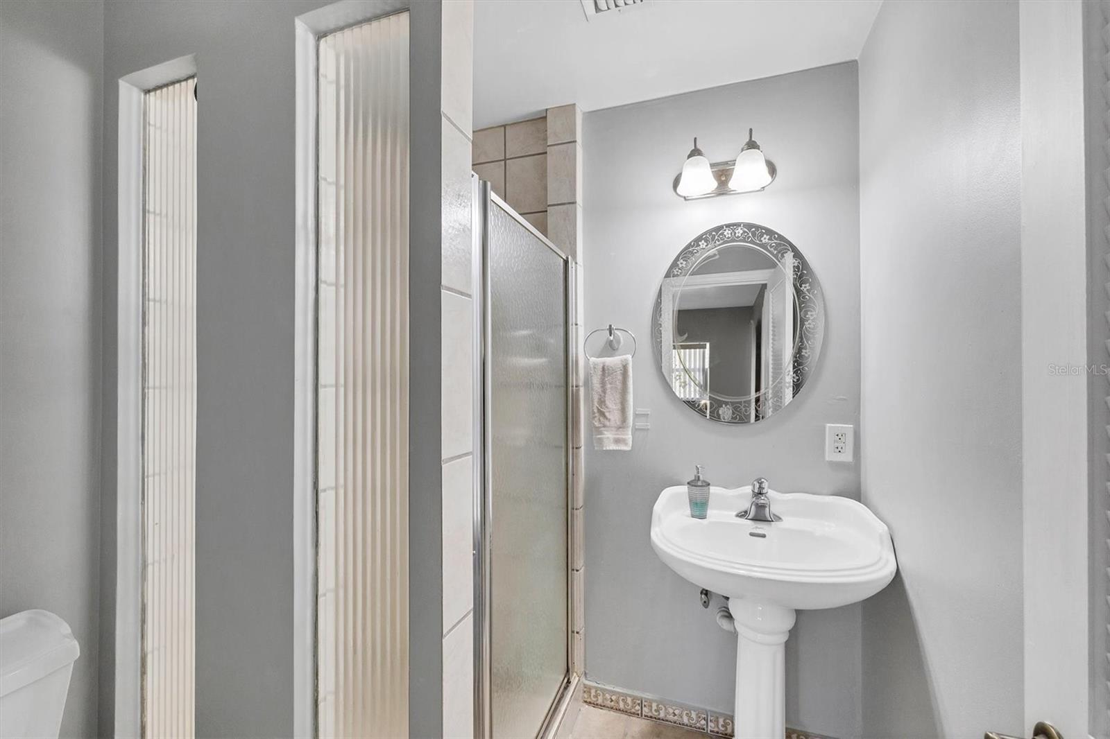 Image 16 of 18 For 8301 Pelican Road