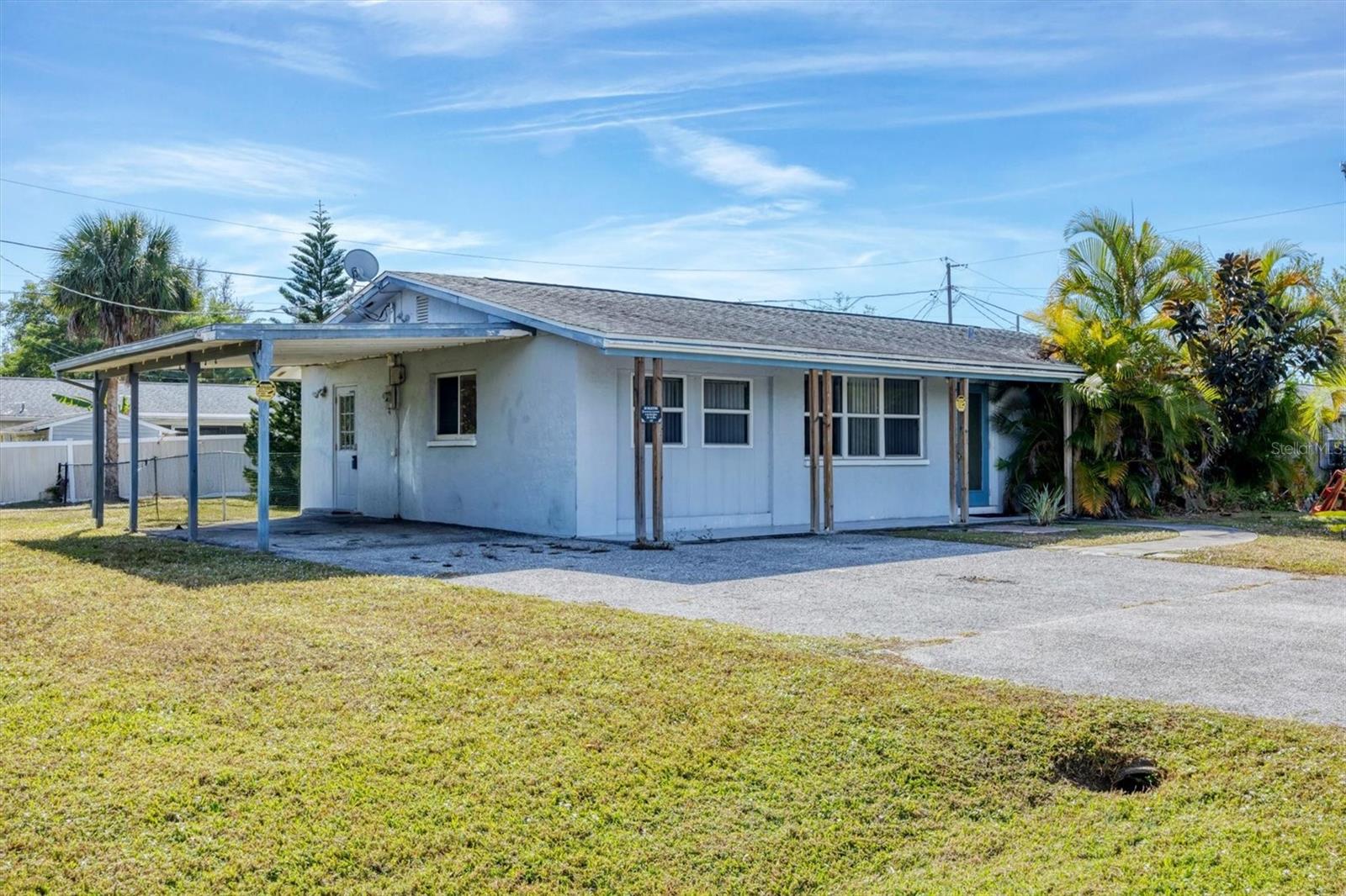 Image 4 of 18 For 8301 Pelican Road