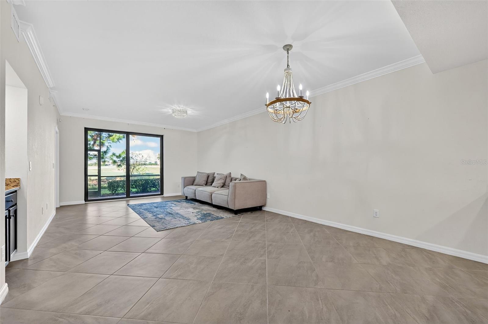 Image 10 of 44 For 5720 Palmer Circle 102