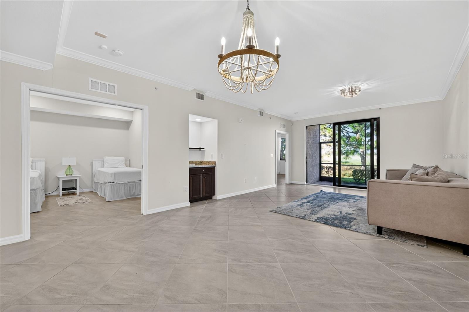 Image 15 of 44 For 5720 Palmer Circle 102