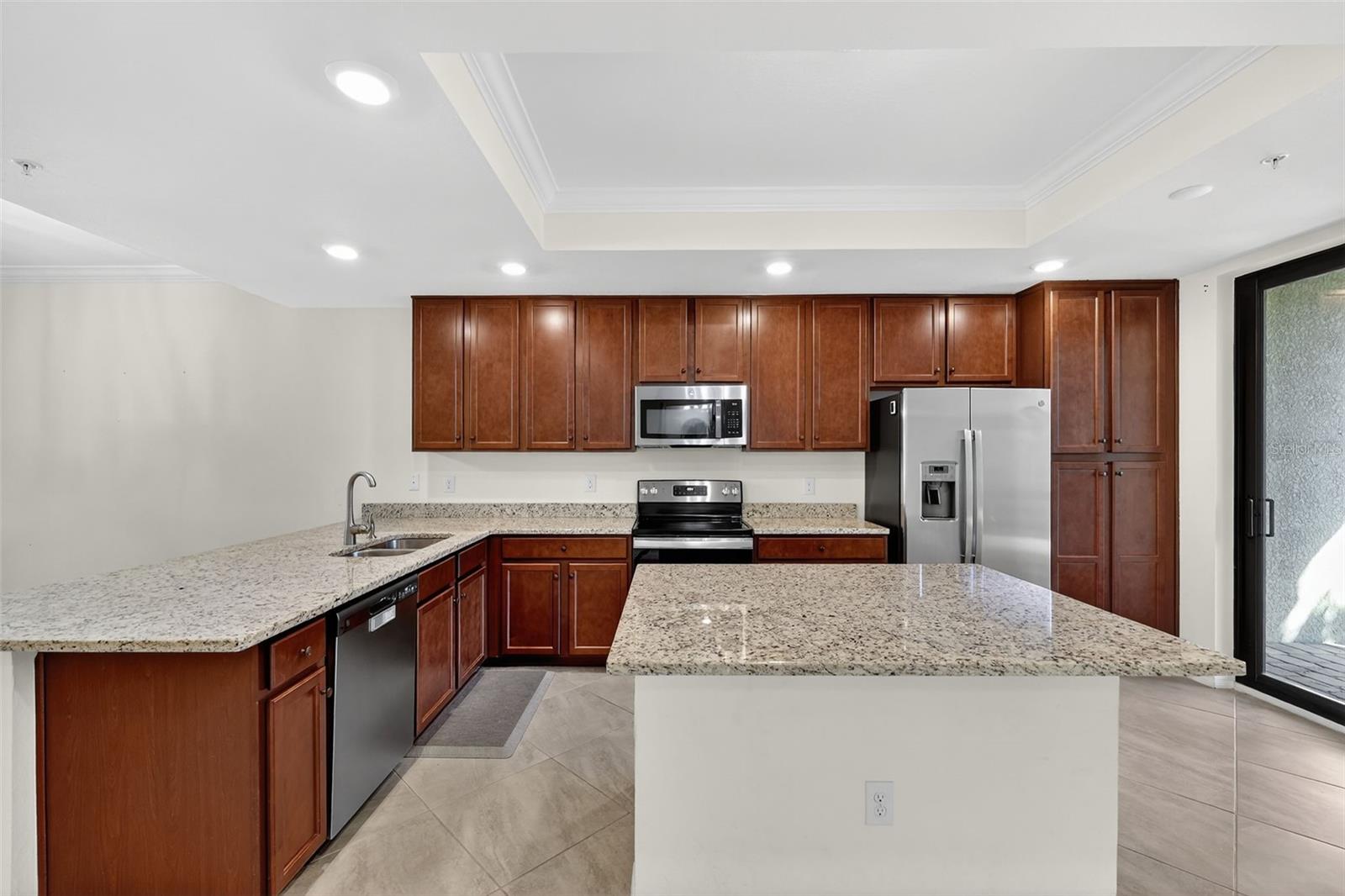 Image 17 of 44 For 5720 Palmer Circle 102