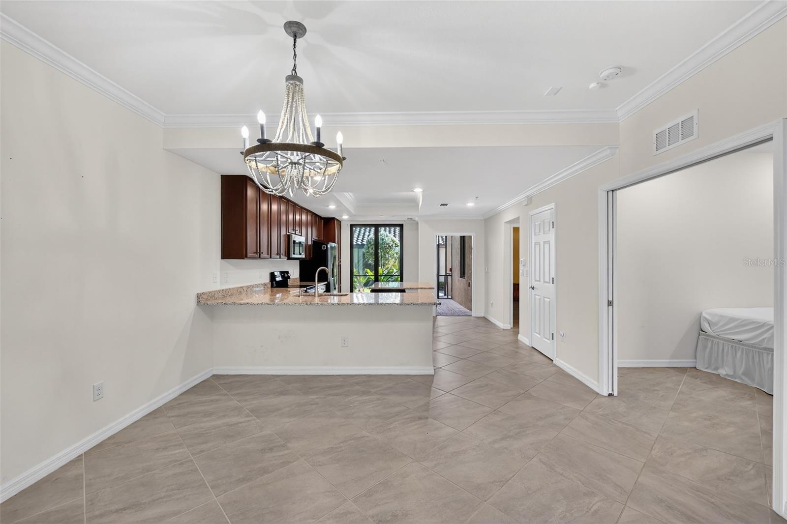 Image 20 of 44 For 5720 Palmer Circle 102