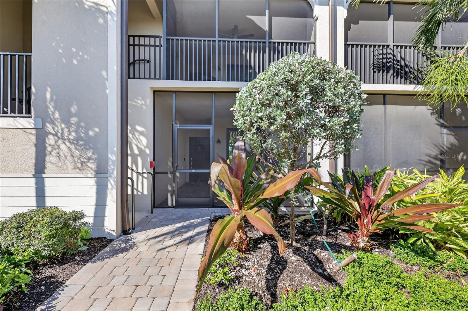 Image 5 of 44 For 5720 Palmer Circle 102